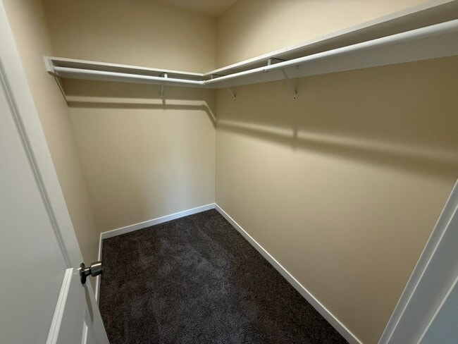 Building Photo - 9001 Nafizah Wy