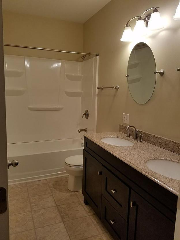 Building Photo - 4955 Arsenal St