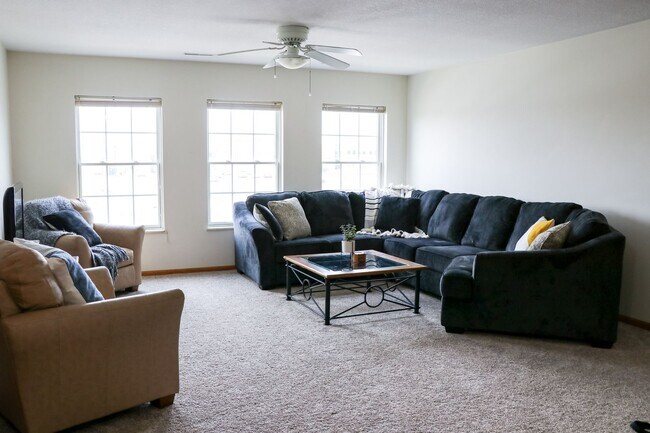 Building Photo - 2519 Bristol Dr