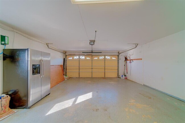 Building Photo - 10451 119th St