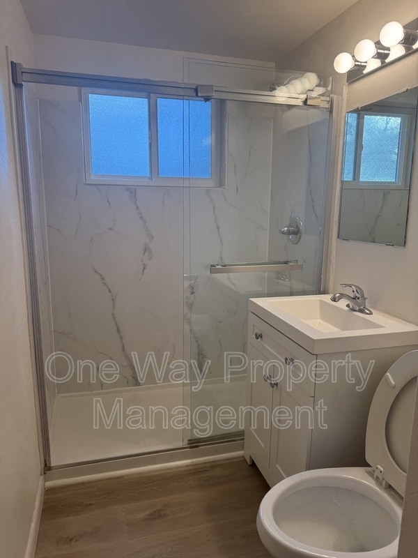 Building Photo - 1725 18th Ave