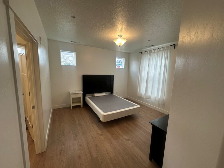 Building Photo - 3727 W 1530 N