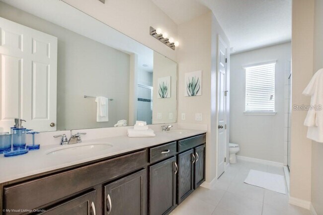 Building Photo - 9031 Pelican Cv Trce