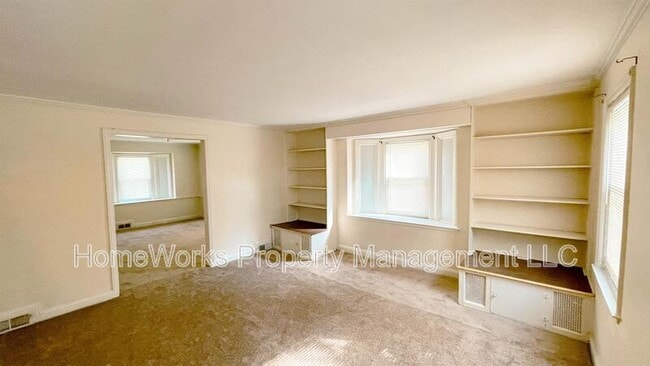 Building Photo - 4012 Clarks Ln