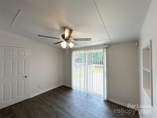 Building Photo - 3709 Topsfield Rd