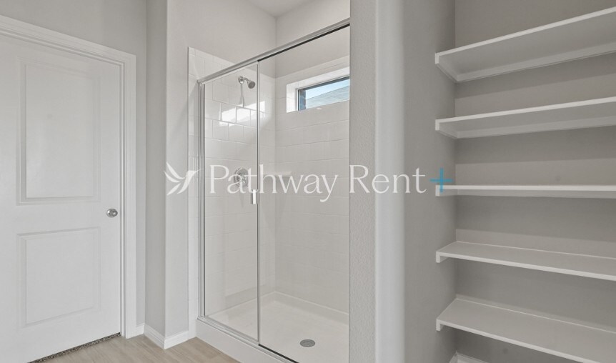 Building Photo - 8408 Hollymead Ln