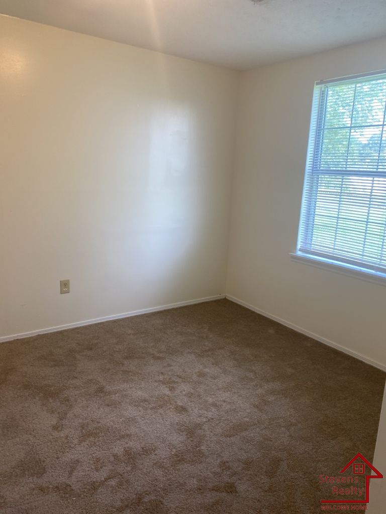 Building Photo - 155 Dogwood Pointe Dr