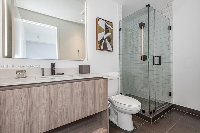 Building Photo - 398 NE 5th St