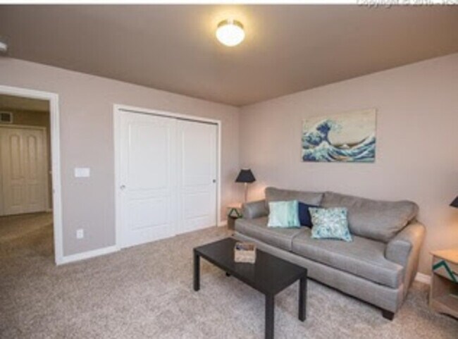Building Photo - 2095 Reed Grass Way