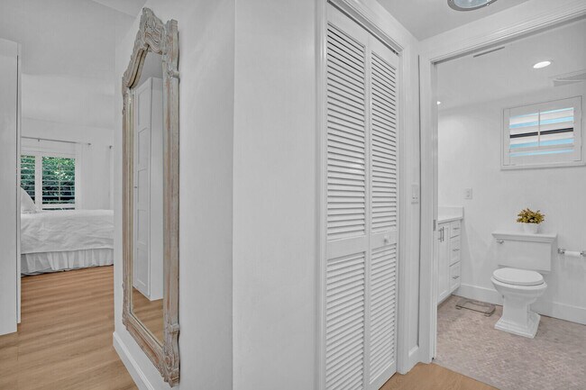 Building Photo - 11863 Wimbledon Cir
