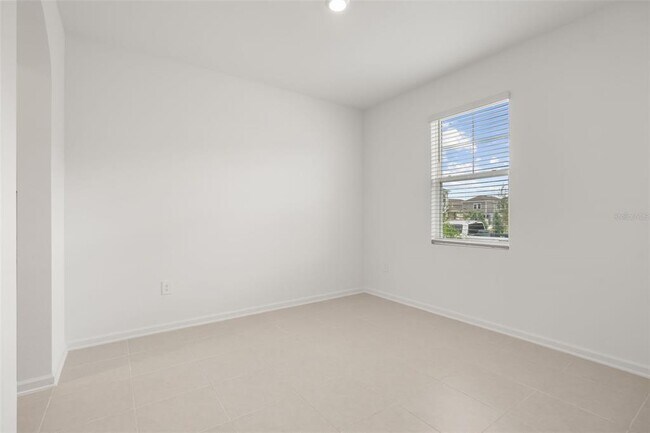 Building Photo - 6053 Meditation Dr