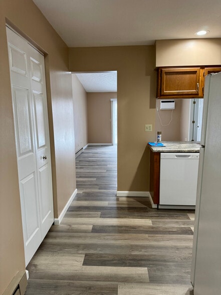 Building Photo - 24 Orchard Ln