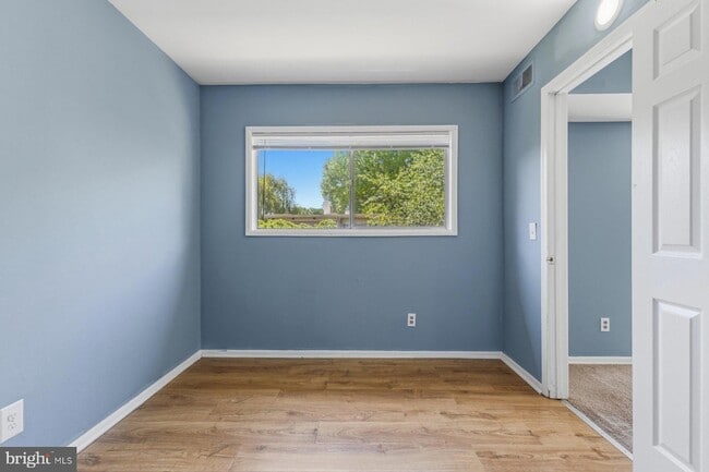 Building Photo - 4903 Americana Dr