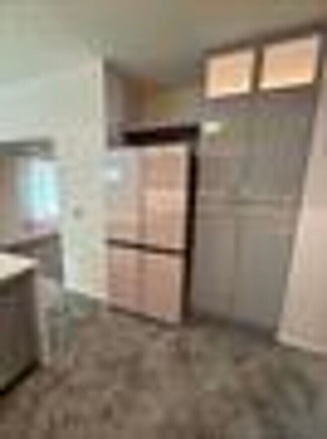 Building Photo - 372 Bluestem Trail