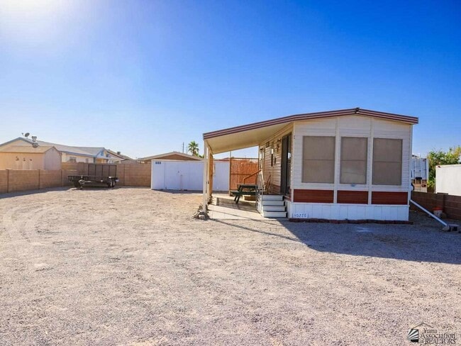 Building Photo - 10276 S Avenida Compadres