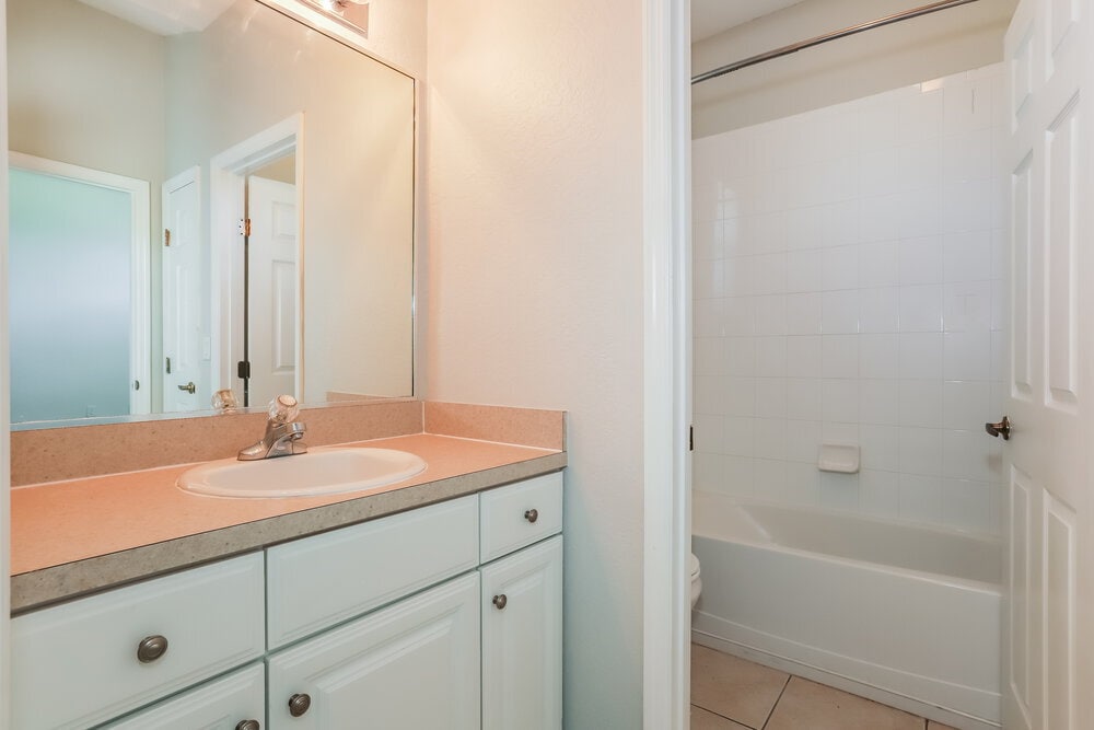 Building Photo - 5422 Oxford Manor Cir