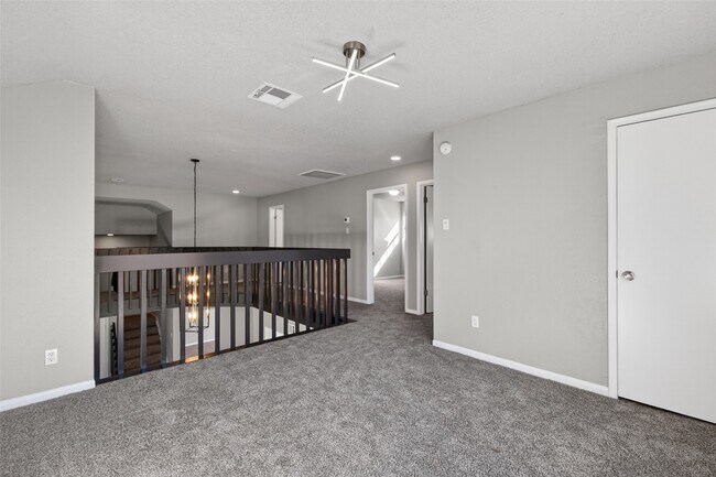 Building Photo - 11406 Caesar Dr