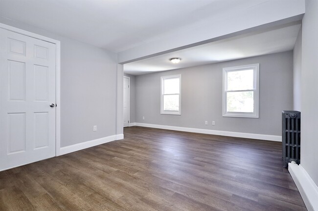 Building Photo - 507 Palisade Ave