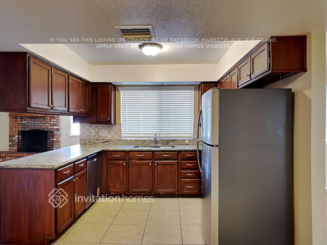 Building Photo - 4612 W Saguaro Dr