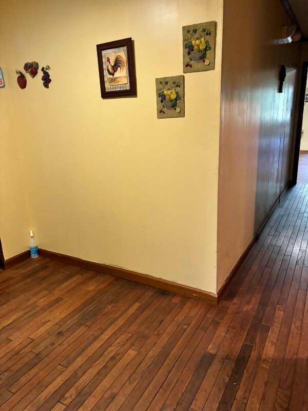 Building Photo - 798 E Farrel Rd