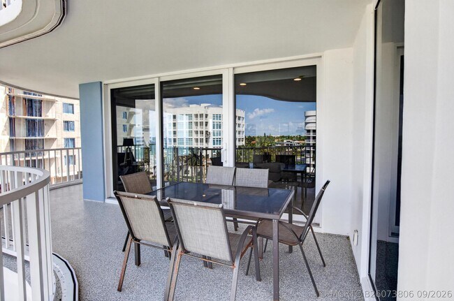 Building Photo - 3211 S Ocean Blvd