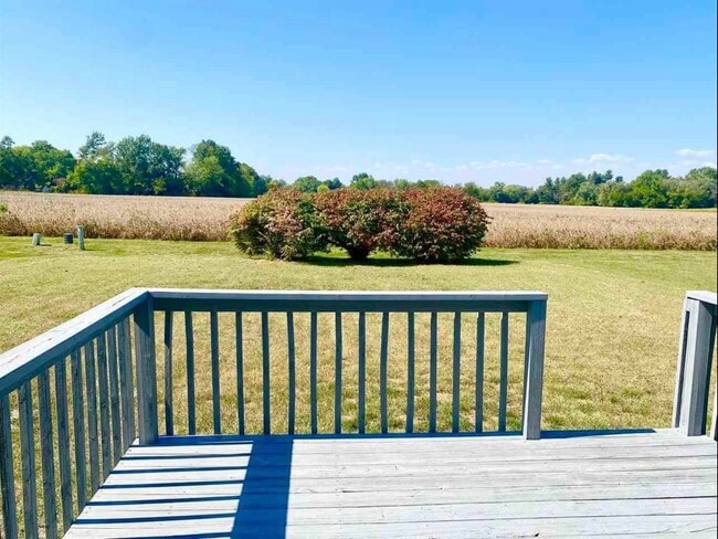 Building Photo - 4855 S Lost St