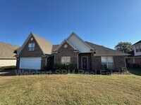 Building Photo - 10 Stockton Cove