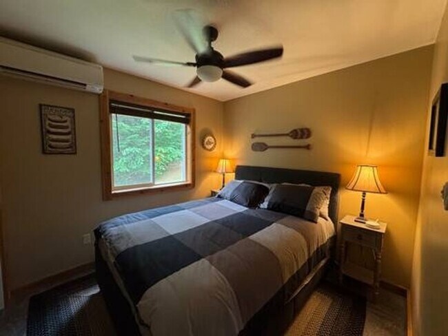 Building Photo - Charming 3BR House on Augur Lake 30 acre private property