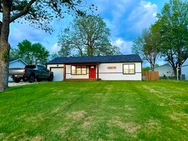 Building Photo - 18619 S State Route D