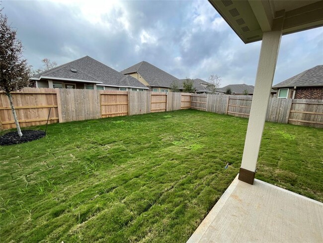 Building Photo - 2172 Woodland Pine Dr