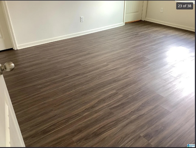 Building Photo - 516 Reading Ln