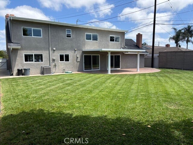 Building Photo - 1821 Pitcairn Dr