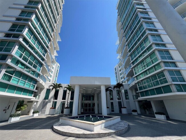 Building Photo - 3131 NE 188th St