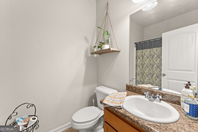 Building Photo - 128 Orange Cir