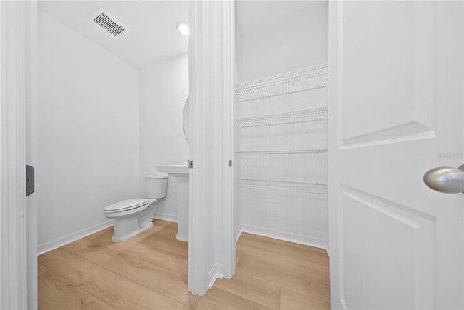 Building Photo - 17538 Northlake Grv Dr