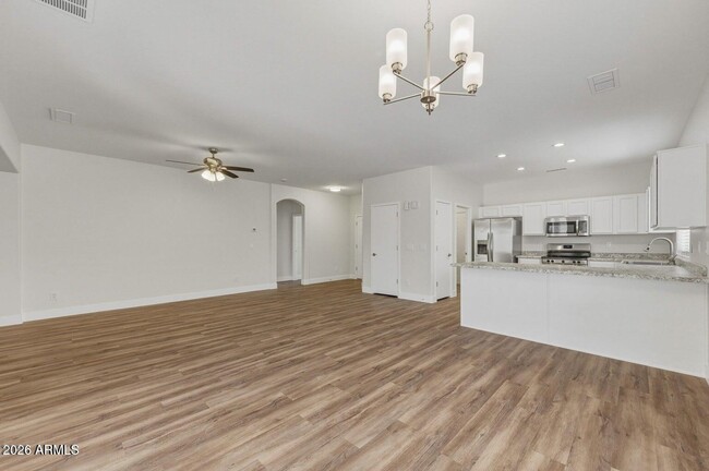 Building Photo - 16634 N 168th Dr