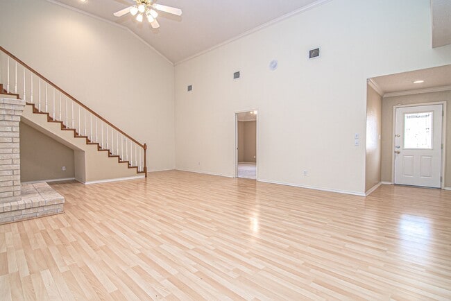 Building Photo - 3527 Boyd Ave