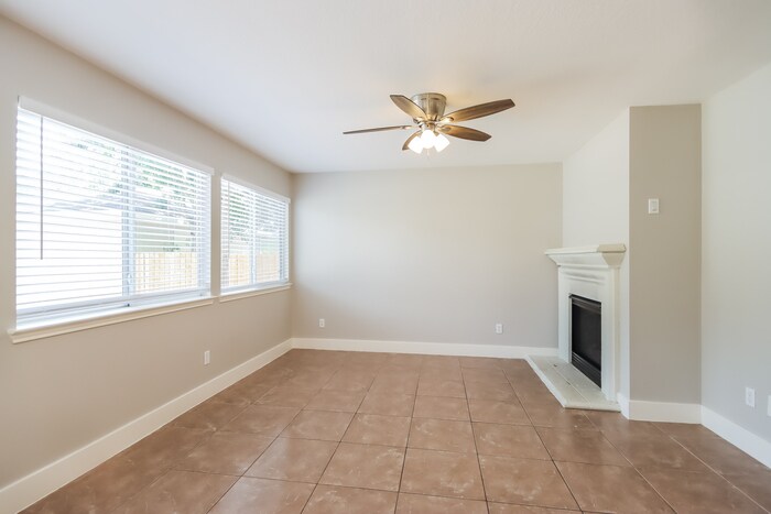 Building Photo - 26852 Haileys Mnr