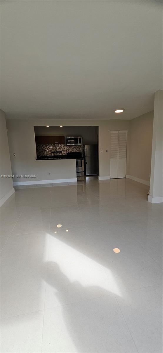 Building Photo - 4360 NW 79th Ave