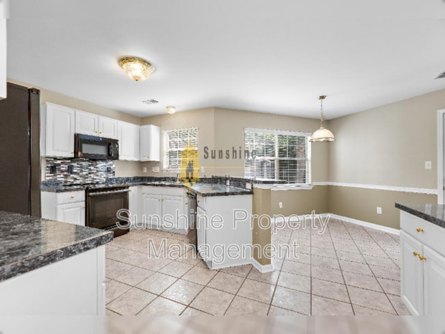 Building Photo - 3717 Finish Line Arch