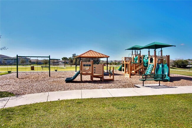 Building Photo - 736 Brooklet Dr