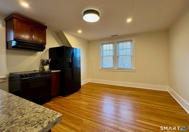 Building Photo - 336 Federal Rd