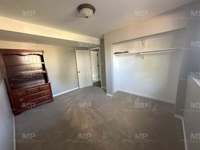 Building Photo - 2012 Langshire Dr