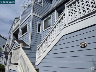 Building Photo - 249 Sea Crest Cir