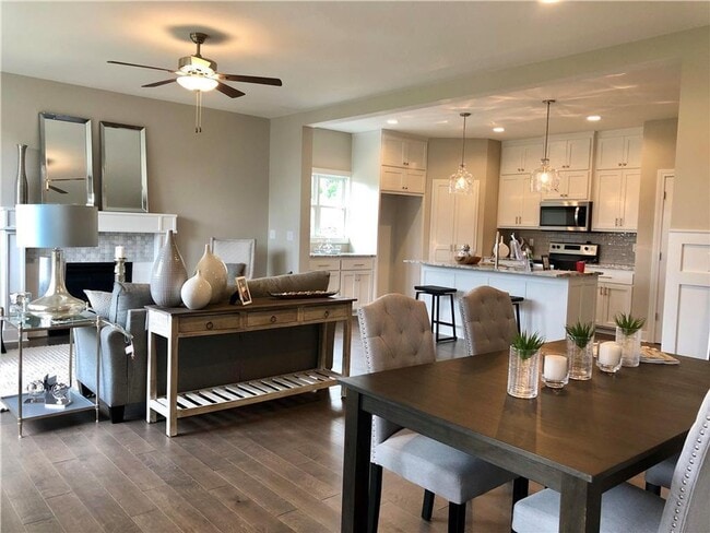 Building Photo - COMING SOON: Modern 3-Bedroom Townhome wit...
