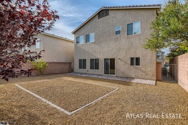 Building Photo - 9338 Forest Meadows Ave