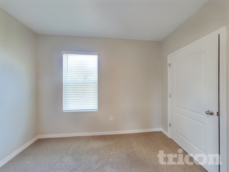 Building Photo - 5990 Churchill Square Way
