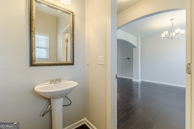 Building Photo - 4730 Brookwood Pl