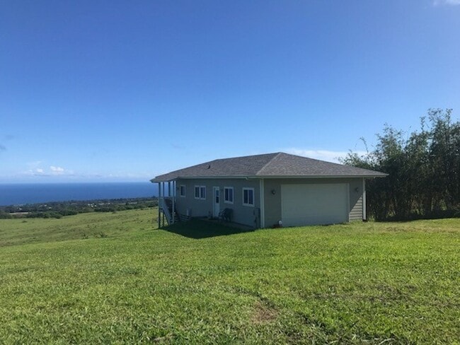 Building Photo - Gorgeous Ocean View Home. Unfurnished 1 Bed, 2 Ba, w/ 2-Car Garage on 1.145 acres