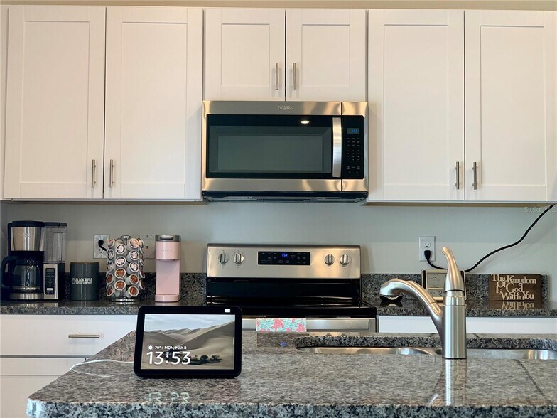 Building Photo - 3053 Meleto Blvd